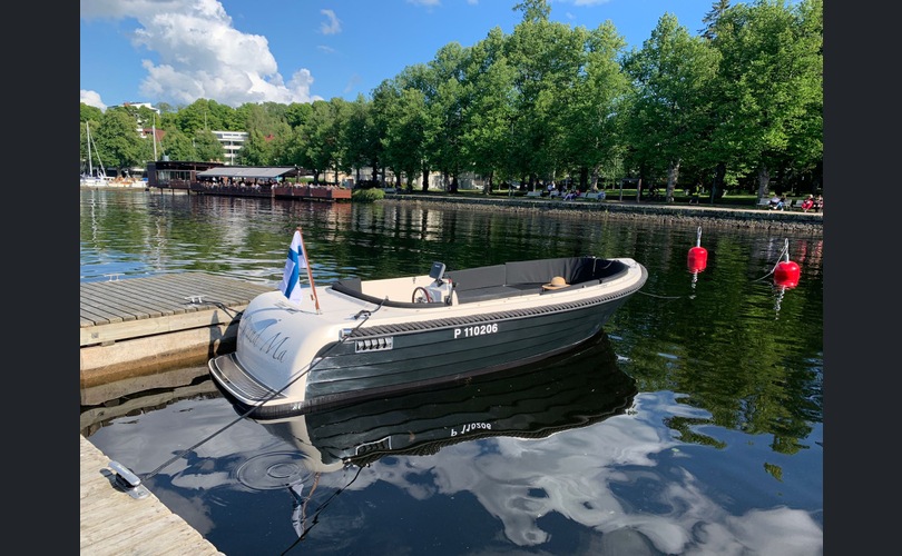 Admiral 570 Retro Moottorivene-kuva-1